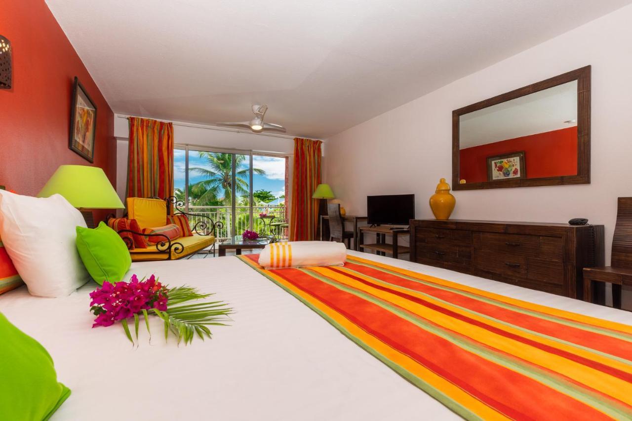 Orient Bay Palm Court Residence 4 Stars Quarter of Orleans Esterno foto
