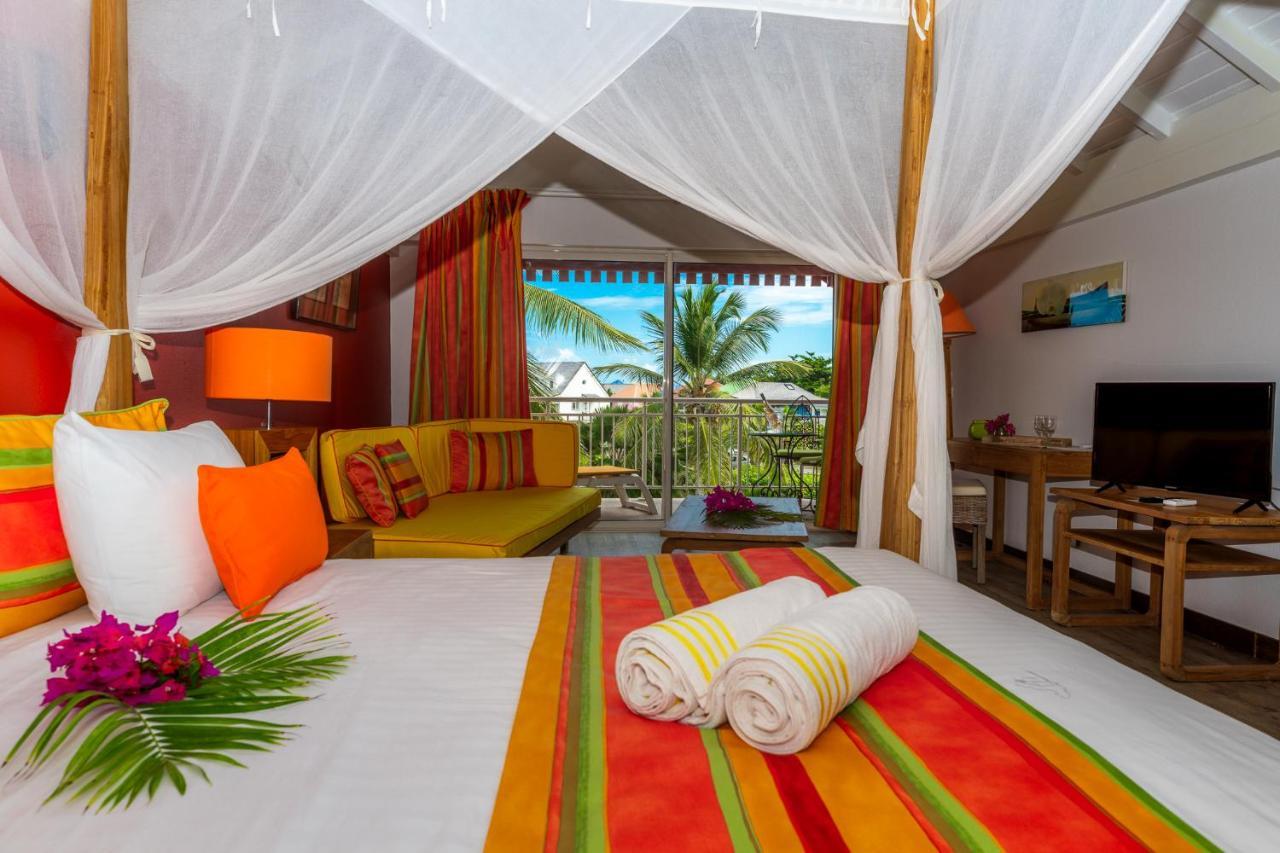 Orient Bay Palm Court Residence 4 Stars Quarter of Orleans Esterno foto