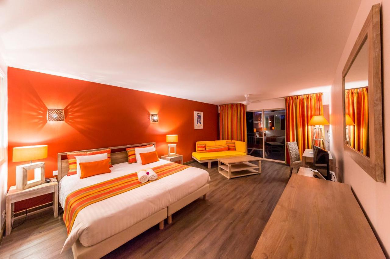 Orient Bay Palm Court Residence 4 Stars Quarter of Orleans Esterno foto