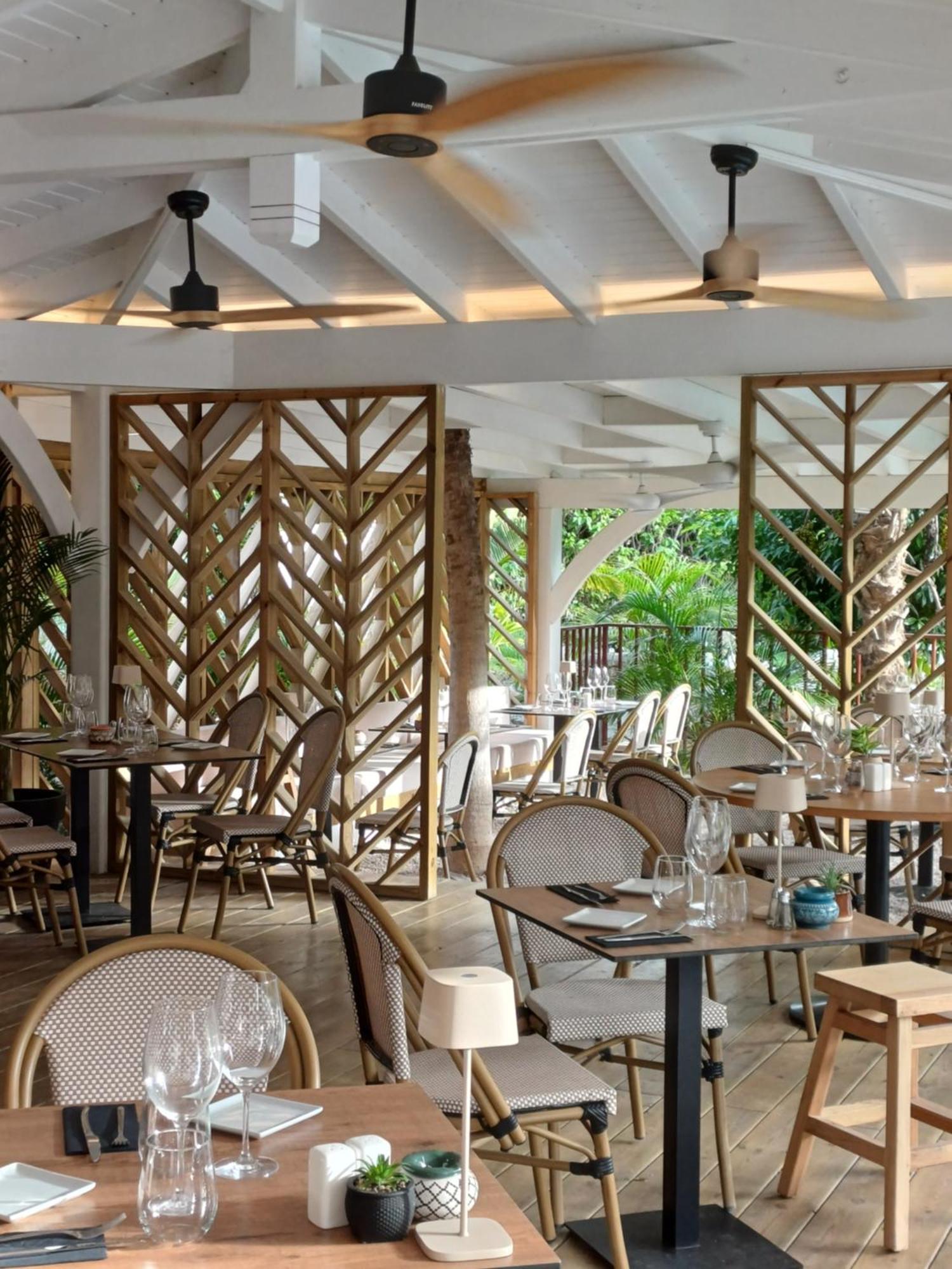 Orient Bay Palm Court Residence 4 Stars Quarter of Orleans Esterno foto